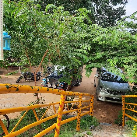 Hotel Jungle Tree Hampi Exterior foto